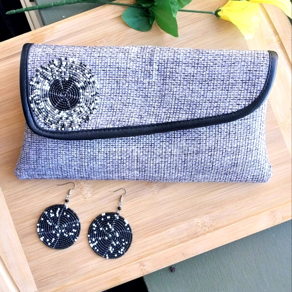 2PC Beautiful Kenyan Clutch Bag and Earrings Set